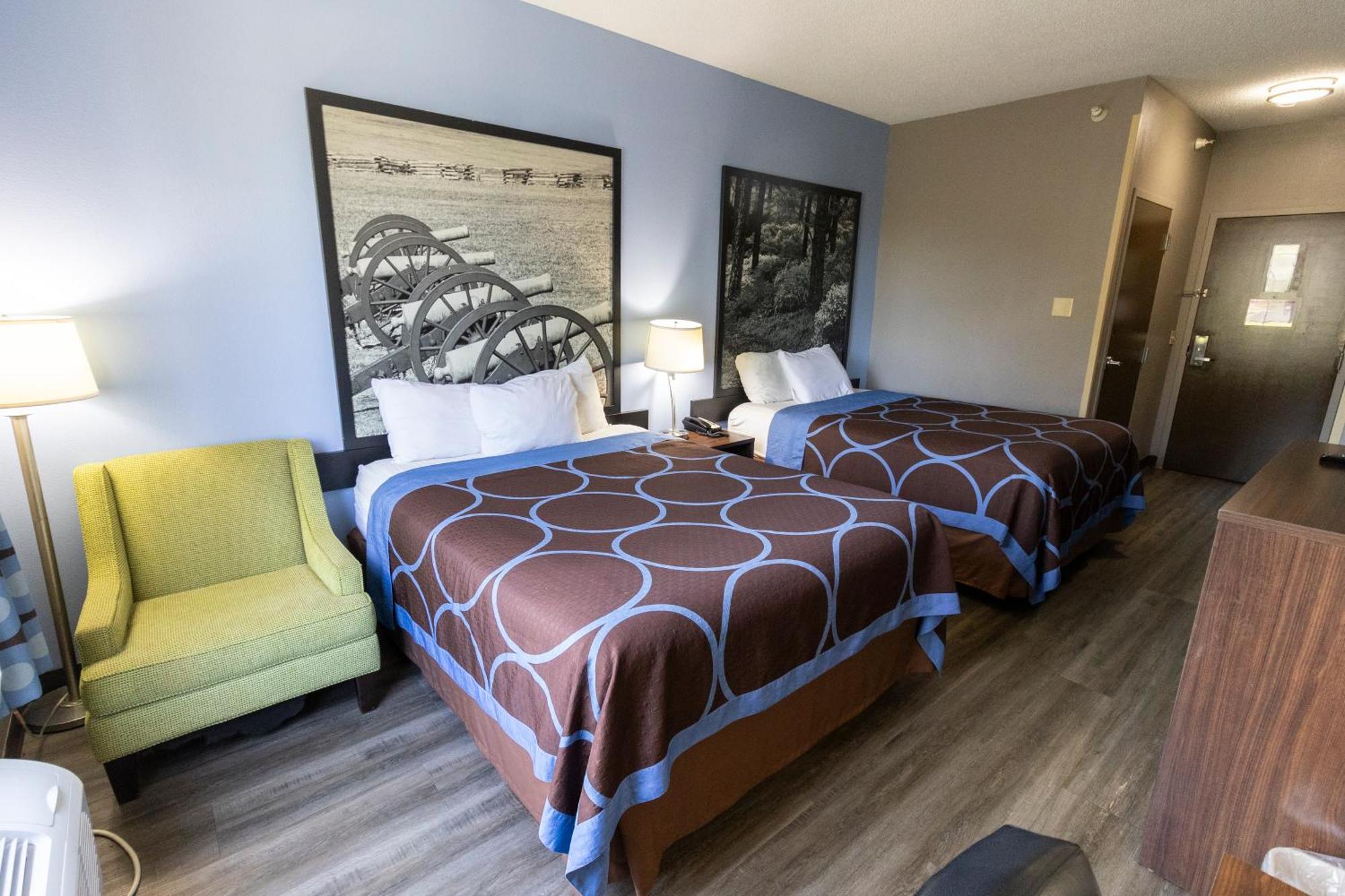Super 8 By Wyndham Smithfield-Selma Hotel Ngoại thất bức ảnh